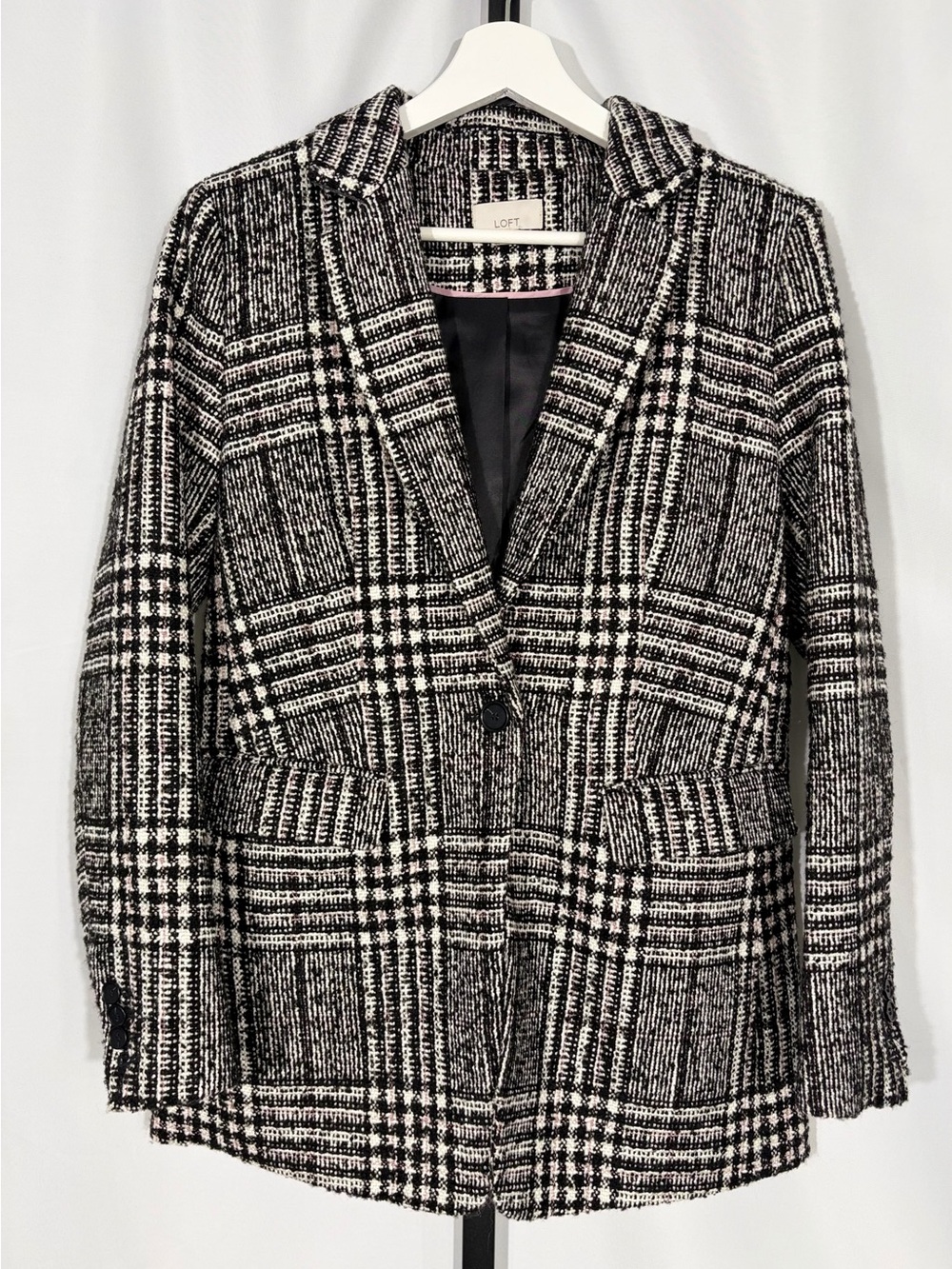 LOFT Wool Blend Blazer in Black & White Plaid with Light Pink Detail Size 6